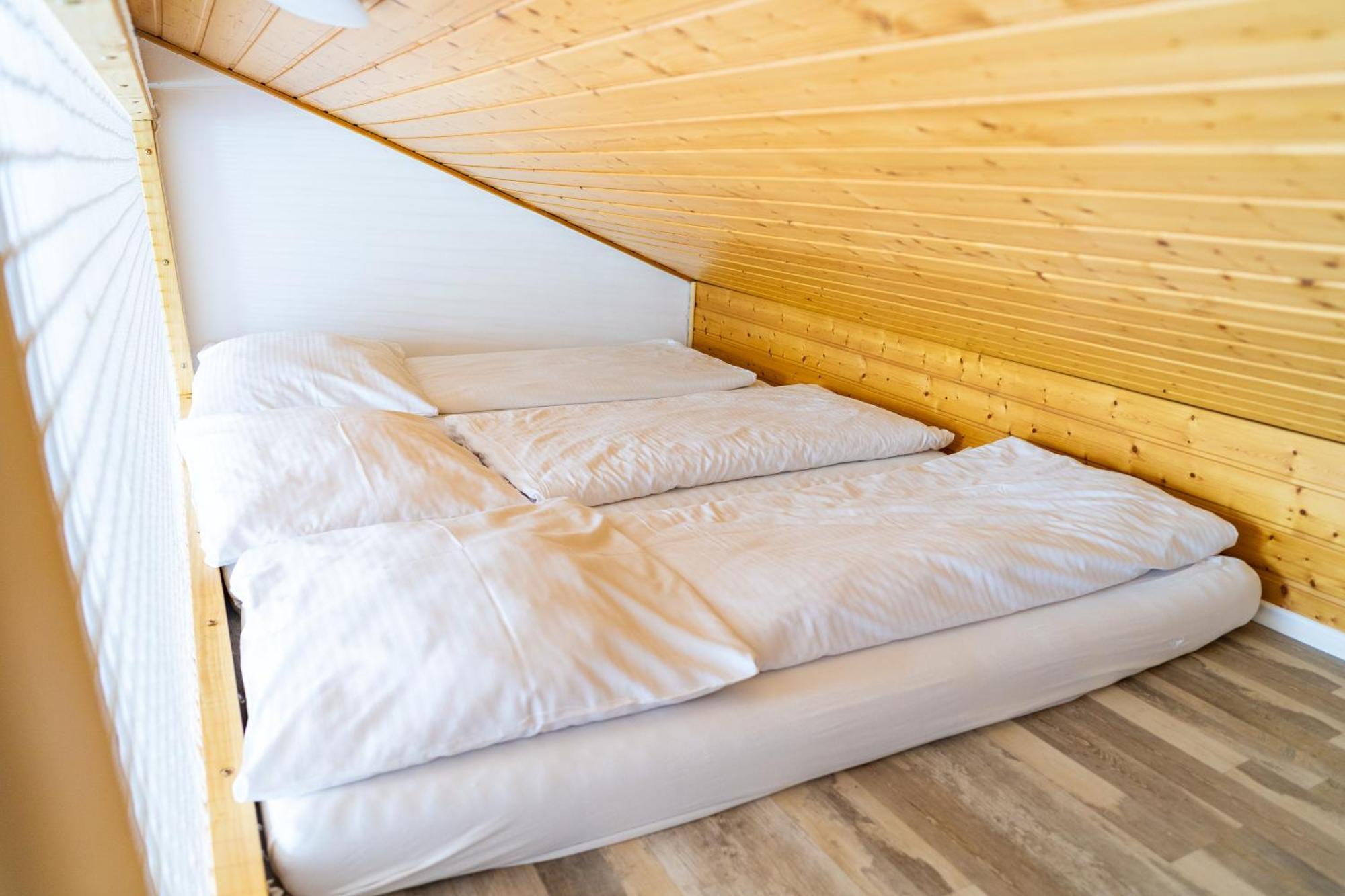 Sweet Rooms Bubesheim Екстериор снимка